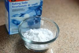 6 Astuces Geniales Qui T Aideront A Eliminer La Plaque Dentaire Naturellement Bicarbonate De Soude Bicarbonate De Sodium Bicarbonate