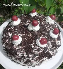 Foret Noire Au Thermomix Couleurdevie Foret Noire Gateaux Et Desserts Recette Genoise