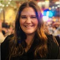 Elizabeth Toothaker's Instagram, Twitter & Facebook