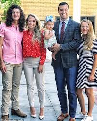 Jinger Duggar'S Husband Jeremy Mixes With Thousands Of Churchgoers Wearing  No Mask As Wife And Newborn Stay Home | The Us Sun