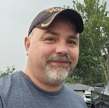 Is the ignition switch causing the Ford to keep running?