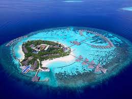 35 Beautiful Aerial Photos Of The Maldives Island Resorts Island Resort Maldives Resort Maldives Holidays