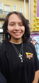 Please help find YIN!! Her parents are very worried about her!!!