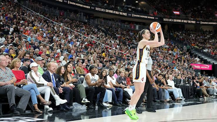 Fever, Caitlin Clark draw historic WNBA crowd in loss to Aces ...