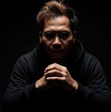 WHO'S YOUR FAVORITE CHARACTER FROM SQUID GAME SEASON 2? 😱 Netflix Korea  unveiled a series of striking portraits featuring the star-studded cast of  the hit Korean survival series Squid Game 2. Squid