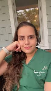 Vanessa Dumont's Instagram, Twitter & Facebook