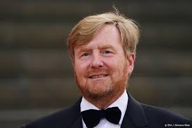 De coronaregels kunnen zelfs per regio verschillen, afhankelijk van het aantal coronabesmettingen. Koning Coronaregels Werden Strikt Gehandhaafd In Duitsland Vorsten