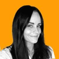 1500+ "Caris" profiles