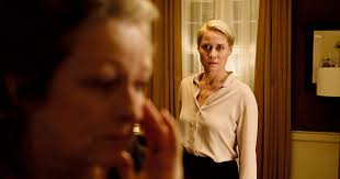 Fuldblods familiedrama og halløj på badehotellet