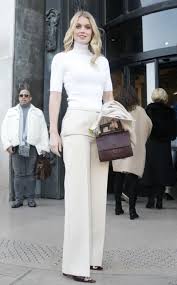Jul 25, 2021 · july 25, 2021 lady kitty spencer married fashion mogul michael lewis yesterday in a lavish ceremony in front of her high society friends and family. Kitty Spencer A Modern Hourglass Femalefashionadvice In 2021 Kitty Spencer Celebrity Style Fashion