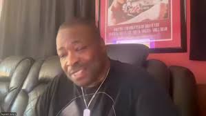 @mikerandcom's video Tweet