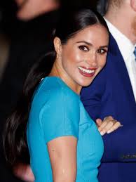 Henry charlie albert david) was born september 15, 1984 in london. Meghan Markle Tried The Superlong Low Ponytail Hair Trend Photos Allure