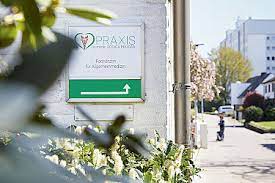 Rodica prodan, goch, allgemeinmedizinerin, ärztin. Meine Praxis Deine Praxis Richard Magazin