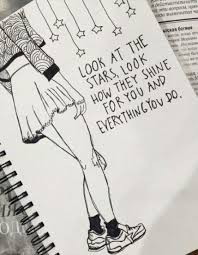 Here is a list of 40 easy drawing ideas for beginners: 56 Ideas Drawing Tumblr Doodles Doodles Drawing Fille Ideas Tumblr Sketch Book Drawing Quotes Art Drawings Sketches Creative