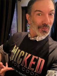 We're still not over these moments from 'Wicked: One Wonderful Night.'  😭🩷💚 (📸: NBC)