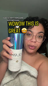 I’ve been using this the past few weeks and I loveeeee! @olay #olay  #olaycanada #olaybodylotion #olayhyaluronicacid #olayskincare #bodycare  #bodylotion #bestbodylotion #shoppersbeauty ...