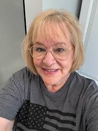 Kerri Sorensen's Instagram, Twitter & Facebook