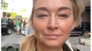 Polish television presenter, journalist, traveller and writer. Martyna Wojciechowska Potracona Przez Samochod Wideo Wmeritum Pl