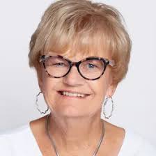 Find Realtors & Real Estate Agents in 53042