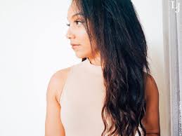 Pour the acrylic ink into the spray bottle and then add some rubbing alcohol. Lynnette Joselly How To Do Ombre Balayage Hair Extensions At Home