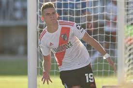 On 20 march 2015, colombia coach josé pékerman called him up to the senior squad for friendlies against bahrain and kuwait. Borre Aceita Proposta Do Gremio Fecha Por Cinco Temporadas E Chega No Meio Do Ano Diz Jornalista Argentino