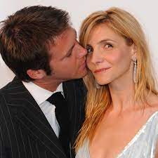 Personaggio politico e televisivo vive a ginevra con sua moglie clotilde e le due figlie. Vittoria Di Savoia Papa Emanuele Filiberto Svela Un Segreto Amica