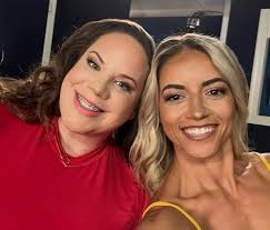 Whitney and Jen Friendship Photo Discussion