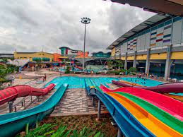 At its deepest, the pool is 1.85. Sengkang Swimming Complex Activesg