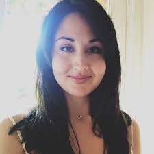 Eve Strauss's Instagram, Twitter & Facebook