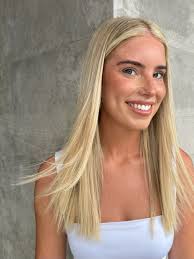 Daily duo: @maria_unali and @dylan.salonkiin creating the ultimate IT girl  blonde. What to ask for? Full head highlights and gloss with Dylan. Cut and  Kiin Finish with Maria. Link to book in