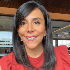 Julia Cuéllar (@juliacuellar82)