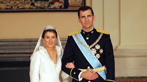 Maybe you would like to learn more about one of these? 6 8 Millionen Euro Diese Royal Trug Teuerstes Brautkleid Promiflash De