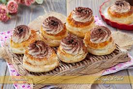 Maybe you would like to learn more about one of these? Zeppole Di Pasta Sfoglia Al Tiramisu
