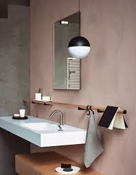 C'est un article pratique que je vous propose aujourd'hui. Idees Deco Salle De Bain L Art De Rafraichir Cette Piece Avec Trois Fois Rien Elle Decoration Idee Deco Salle De Bain Couleur Salle De Bain Salle De Bain Design