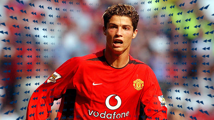 Ngày này 20 năm trước, Ronaldo ra mắt MU, bắt đầu bước chạy của một huyền  thoại bóng đá thế giới