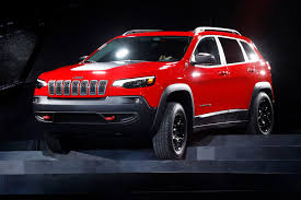 The cherokee language is part of the iroquoian language gro. Chief Of Cherokee Nation Tells Jeep To Stop Using Name People Com