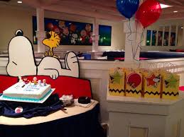 Peanuts Birthday Party At Snoopy S Clubhouse At Knott S Berry Farm Resort Hotel In Buena Park Ca Peanuts Birthday Snoopy Party Charlie Brown Birthday Party