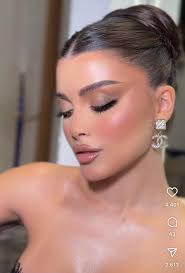 Makeup artist booking for weddings