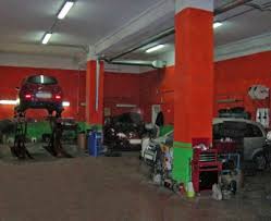 Desde los casi ancestrales alfares, hasta las «oficinas» 2 de las corporaciones gremiales medievales y las «bottegas» italianas de los talleres renacentistas en europa (donde confluían en un mismo ámbito arquitectos, ingenieros, escultores, pintores, ceramistas, diseñadores y estrategas), 4 el taller, como espacio de trabajo y producción, 5 ha llegado a. Tall Garcia Pacheco