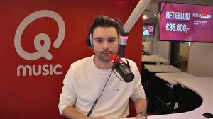 Qmusic is een commerciële radiozender die sinds 2005 uitzendt. Het Geluid Van Qmusic Is Geraden Rtl Boulevard