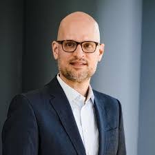 Edward Bohn's Instagram, Twitter & Facebook