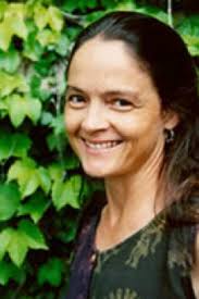 Robyn Burnham's Instagram, Twitter & Facebook