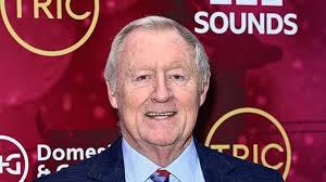 Russell Crowe considers Leeds United takeover