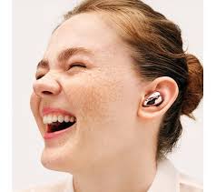 It is equipped with a higher level of active noise cancelation technology, and the battery life even longer. Buy Samsung Galaxy Buds Live Mystic Black Free Delivery Currys