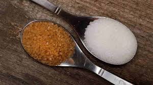 jane brown sugar ke 7 health benefits. जानें ब्राउन शुगर के 7 स्वास्थ्य लाभ। | HealthShots Hindi