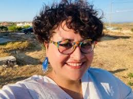 Meredith Doran's Instagram, Twitter & Facebook