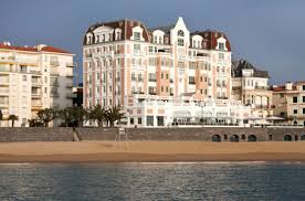 Appartements ou maisons à louer et chambres d hotes pour votre séjour à st jean de luz. Grand Hotel Thalasso Spa Loreamar Saint Jean De Luz Pays Basque
