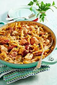 One Pot Pasta Mit Hahnchen Tomaten Rezept Lecker Rezept Rezepte Vegetarische Nudelgerichte Essensrezepte