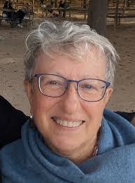 Luther Hurst's Instagram, Twitter & Facebook