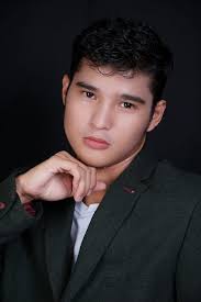 Ralph Engle's Instagram, Twitter & Facebook